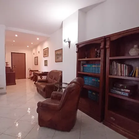 Luna Reale Relais E